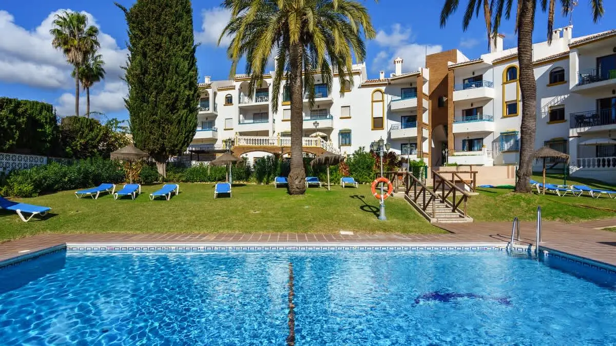 Miraflores with pool - Ref 146