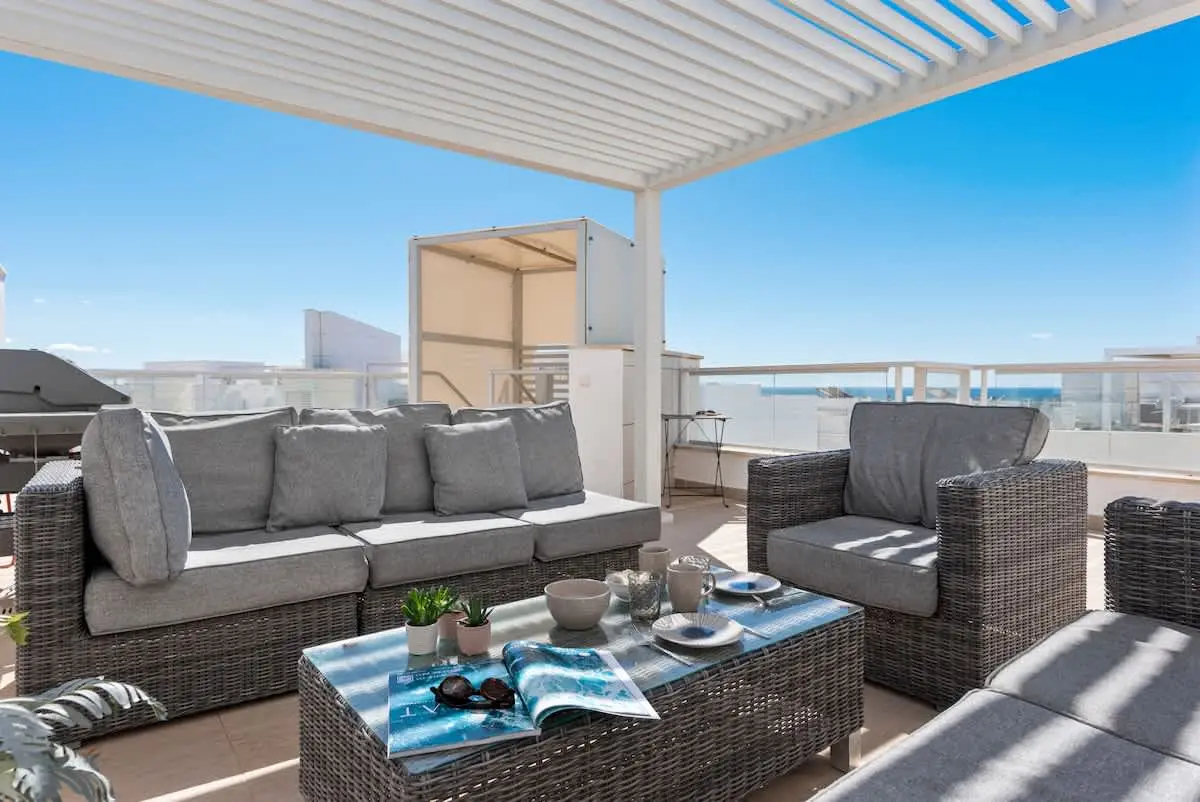 Ático con vistas al mar en San Pedro de Alcántara - Ref M34