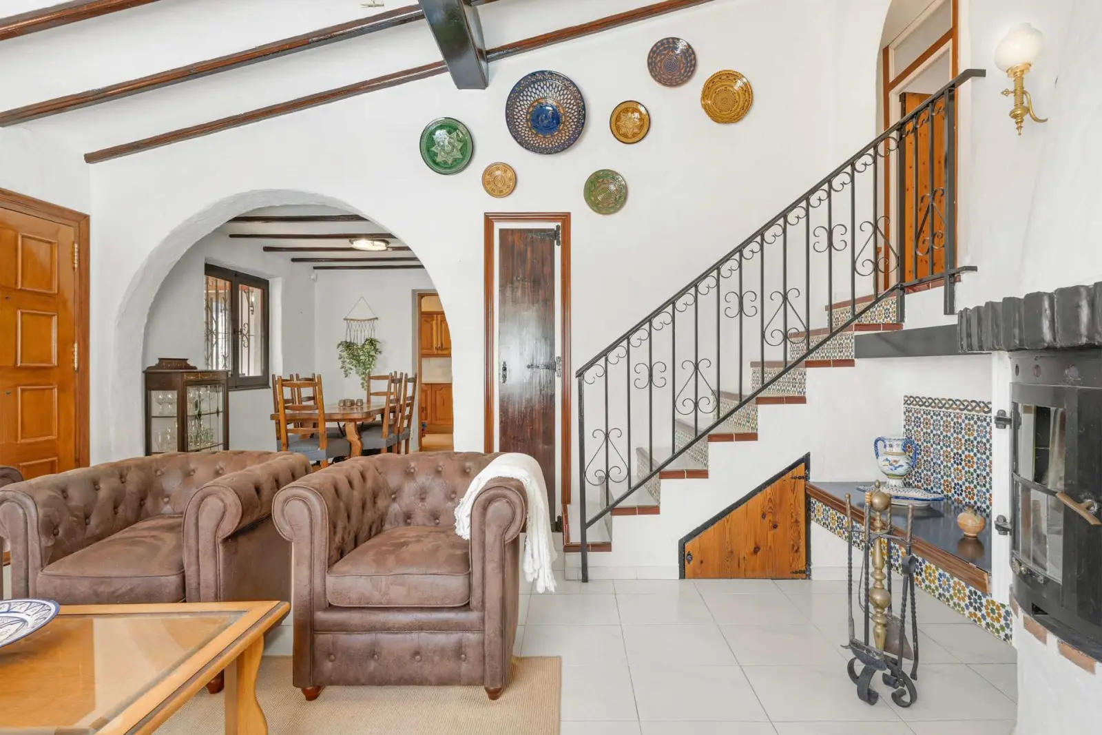 Rustic, cousy house with pool. ref 18