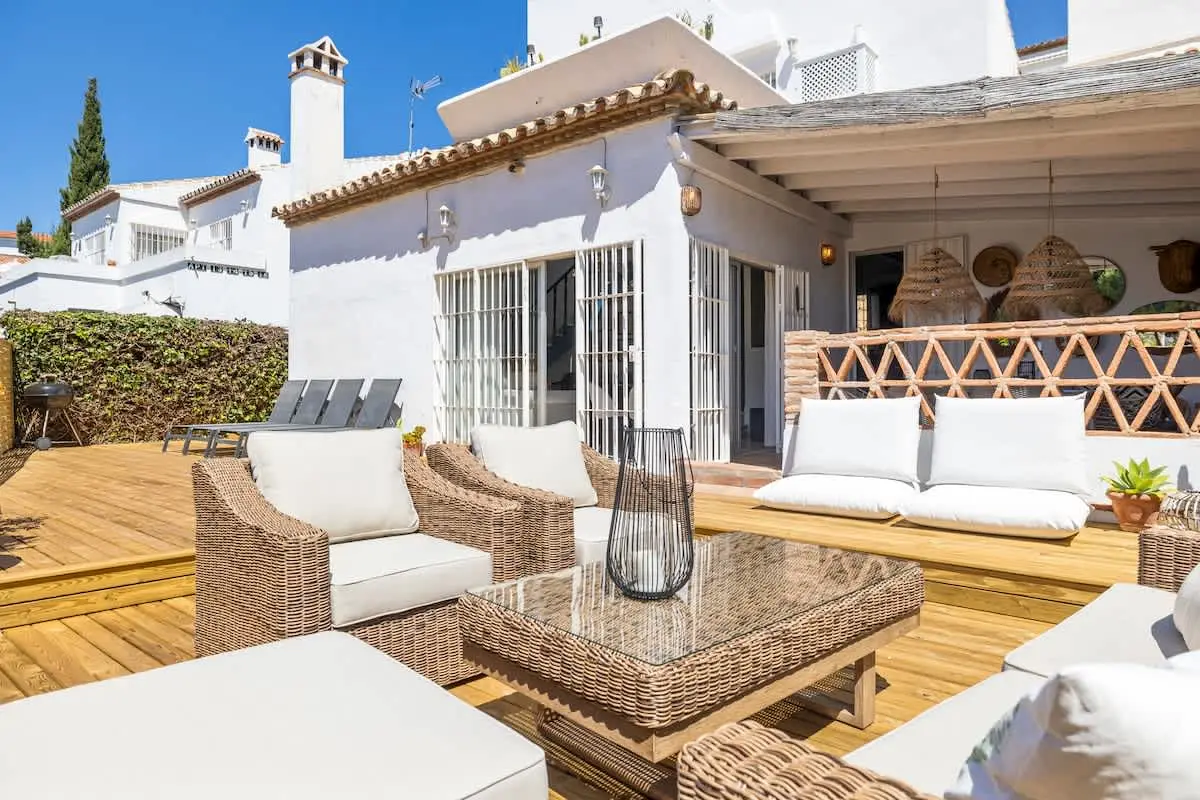 Casa adosada con piscina - Ref 199